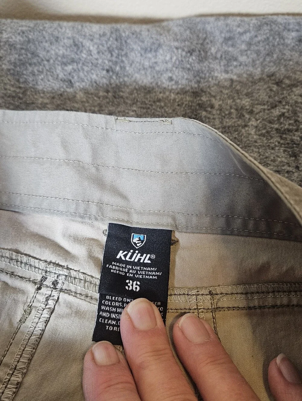 Men's Kuhl Rambler Fishing Shorts in Khaki Size 36